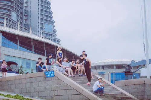 润企扬名日照团队游暨六月绩优员工表彰大会